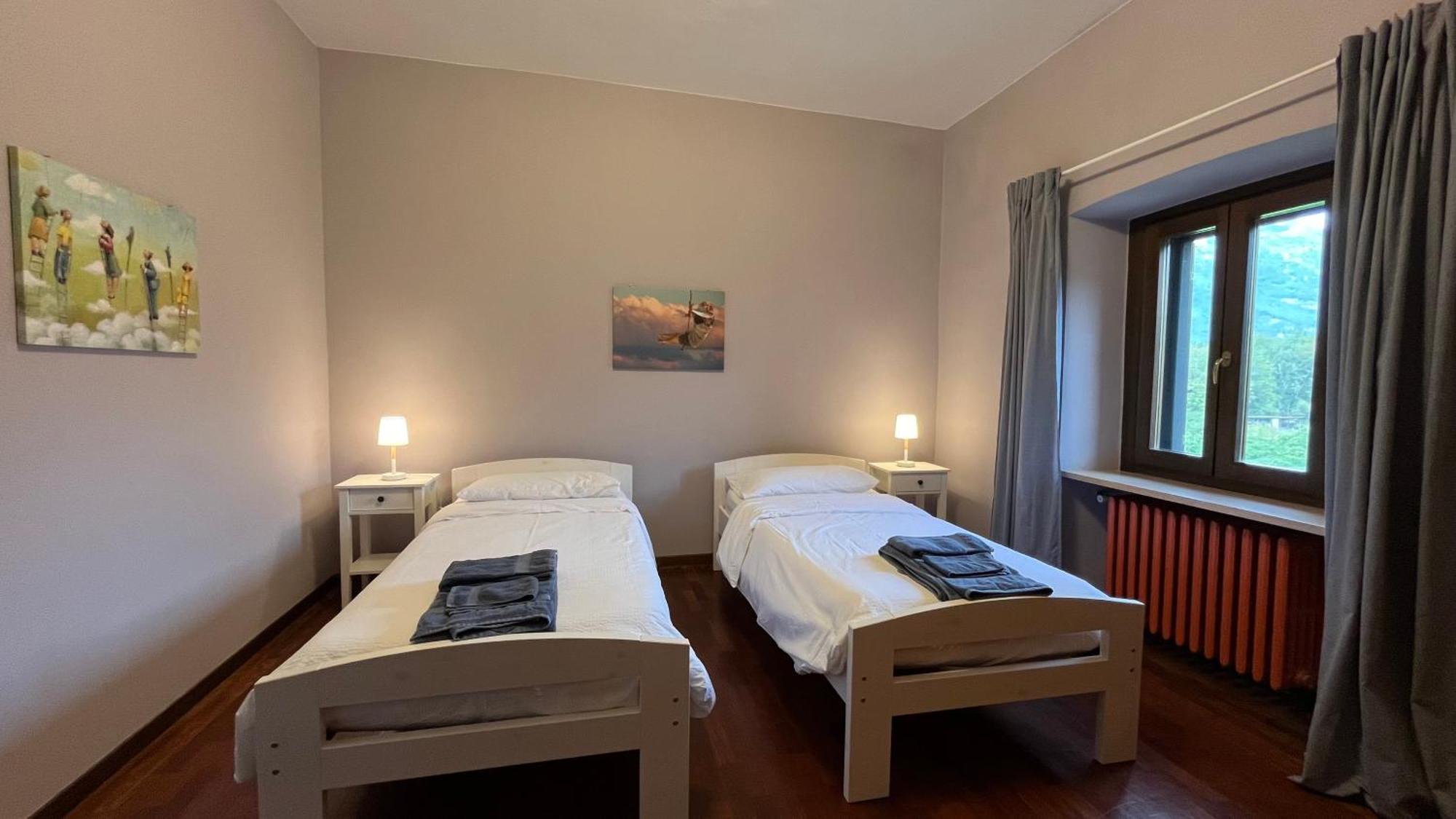 A Due Passi Dal Lago Montalto Dora 外观 照片